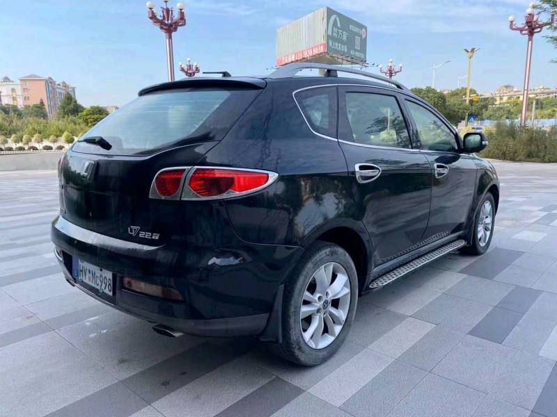 珠海13年纳智捷大7 SUV3