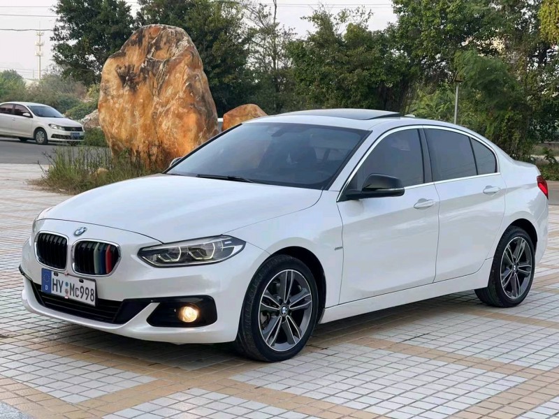 珠海18年宝马1系2