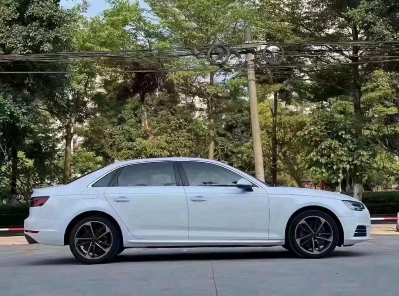 珠海18年奥迪A4L3