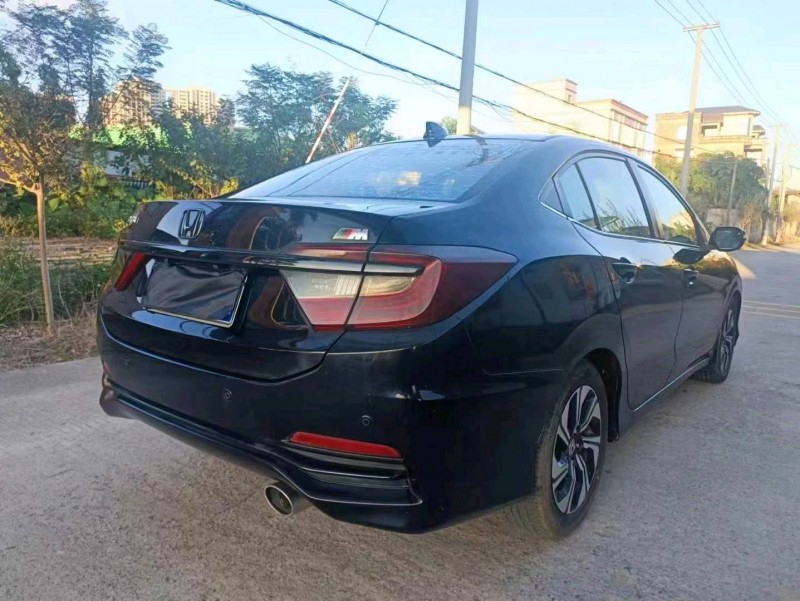 珠海17年本田凌派8