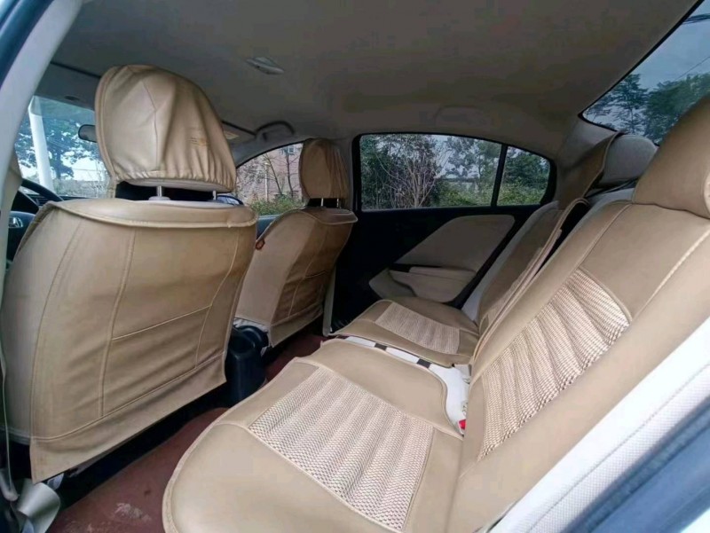 珠海19年本田哥瑞4