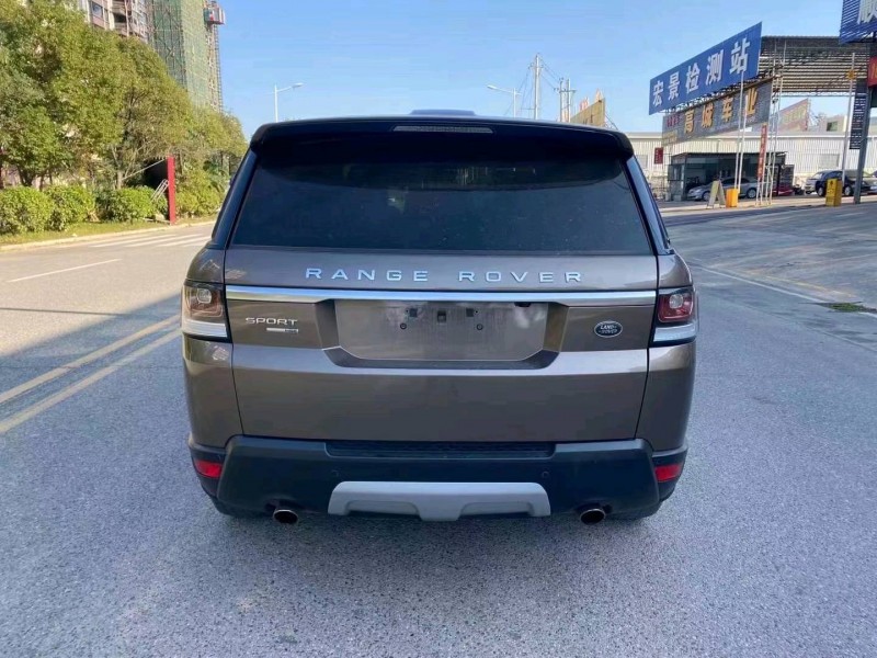 珠海14年路虎揽胜运动2