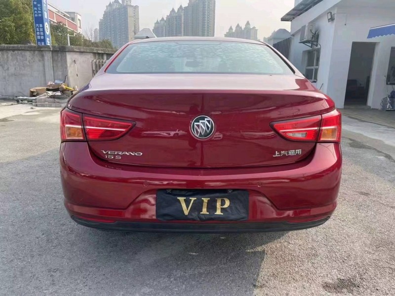 宜昌17年别克威朗2