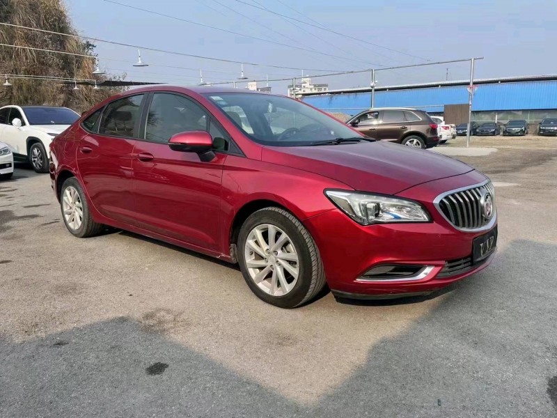 宜昌17年别克威朗9