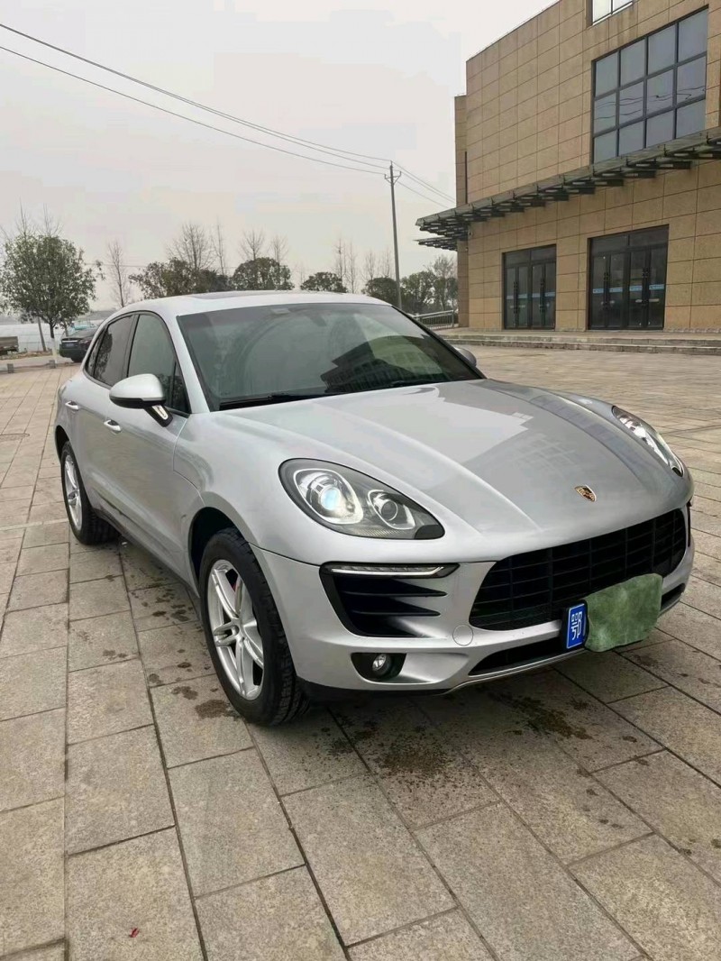 宜昌15年保时捷Macan3