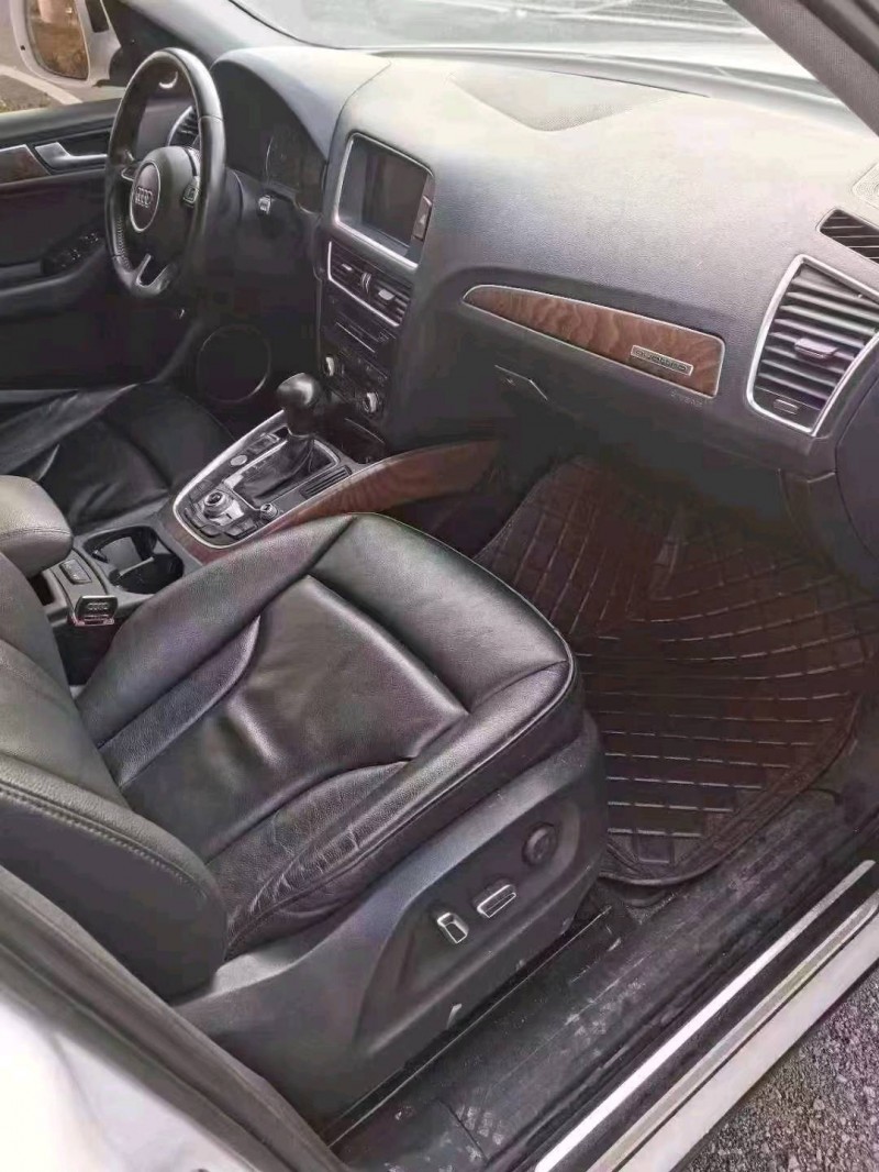 宜昌15年奥迪Q54