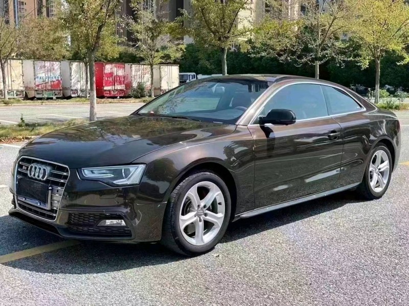 宜昌14年奥迪A57