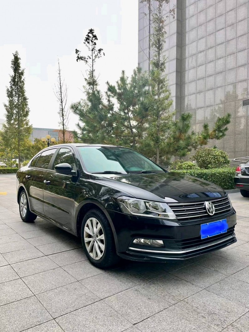 烟台16年大众朗逸3