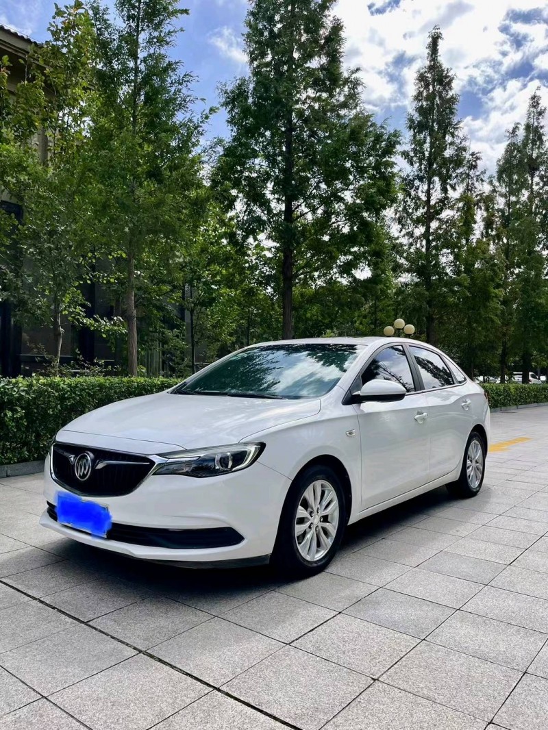 烟台21年别克英朗7