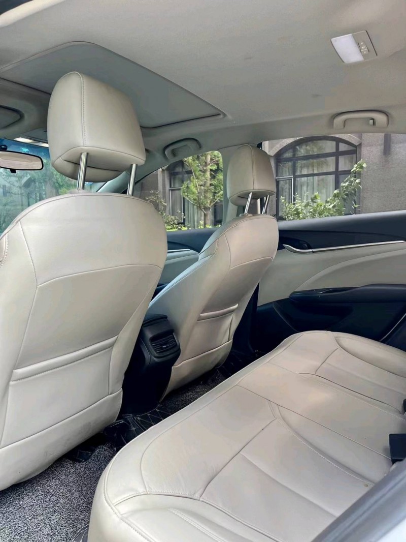 烟台21年别克英朗3