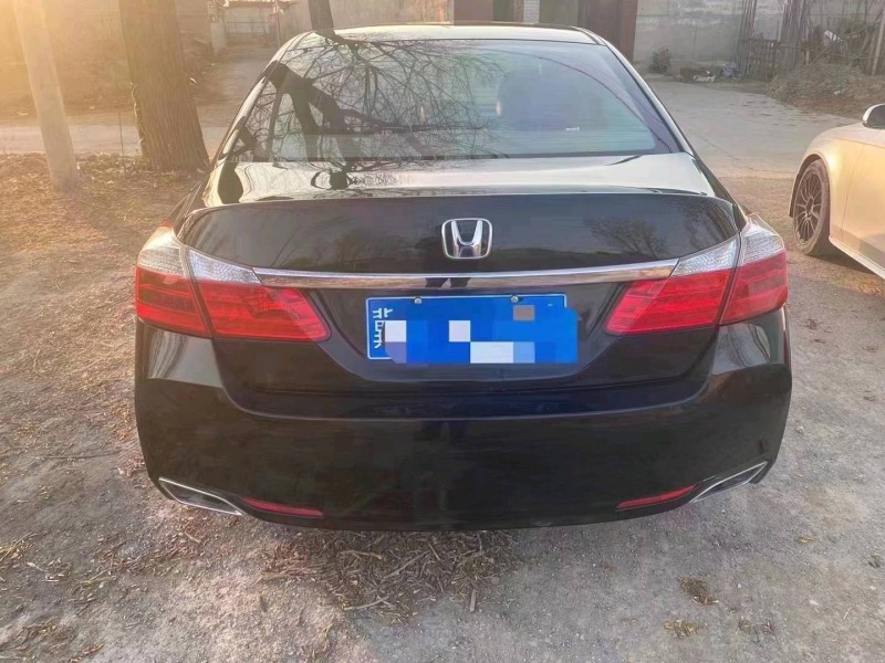 邯郸16年本田雅阁8