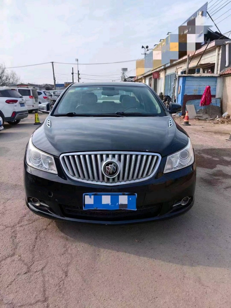 枣庄13年别克君越1