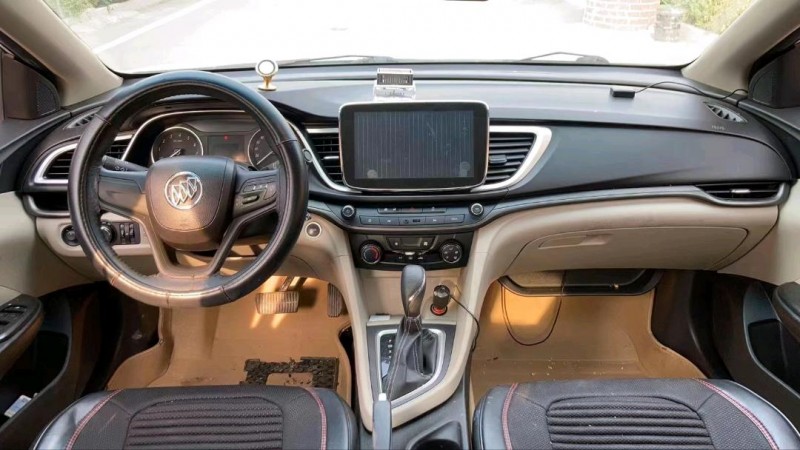 青岛16年别克英朗GT4