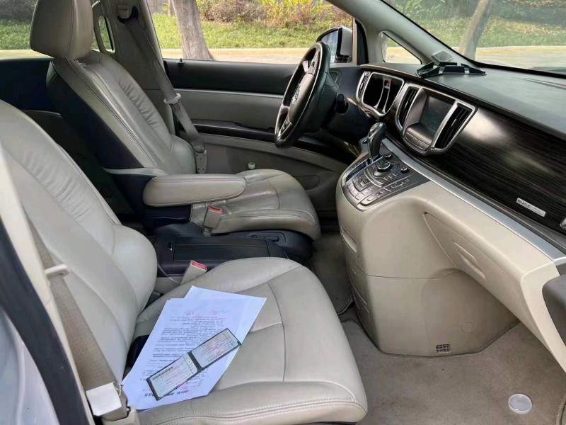 嘉兴13年别克GL81