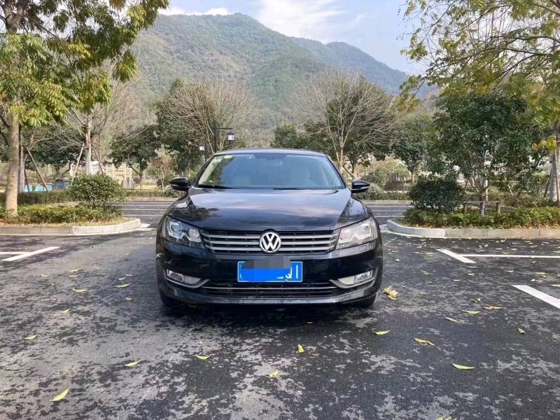 嘉兴12年大众帕萨特1