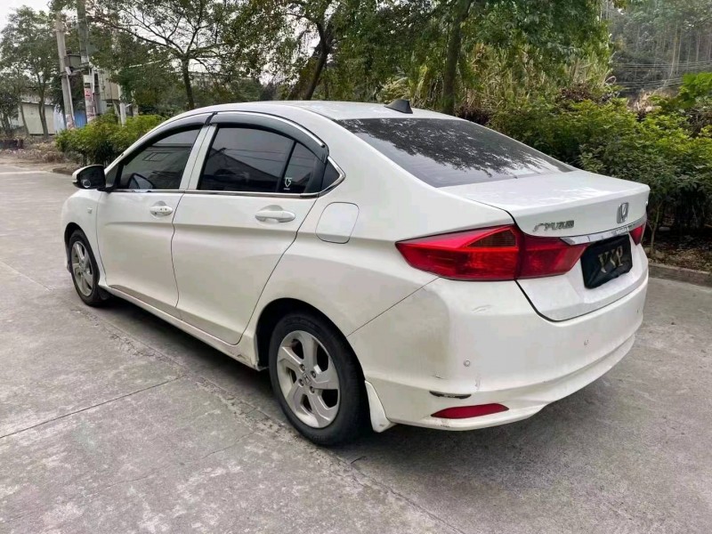 珠海17年本田锋范7