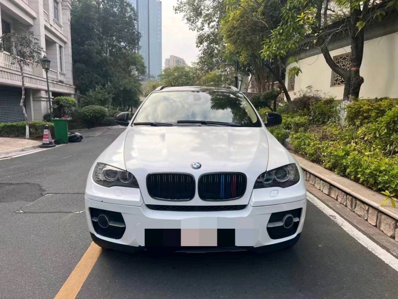 珠海12年宝马X69