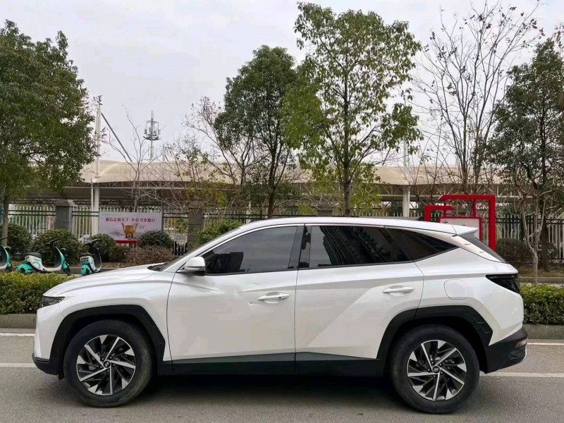衡阳21年现代途胜6