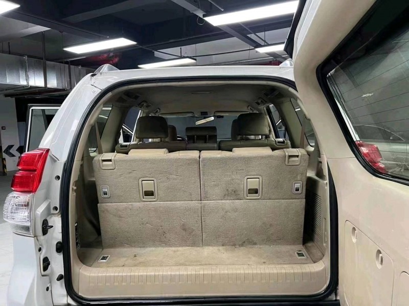 成都13年丰田普拉多2