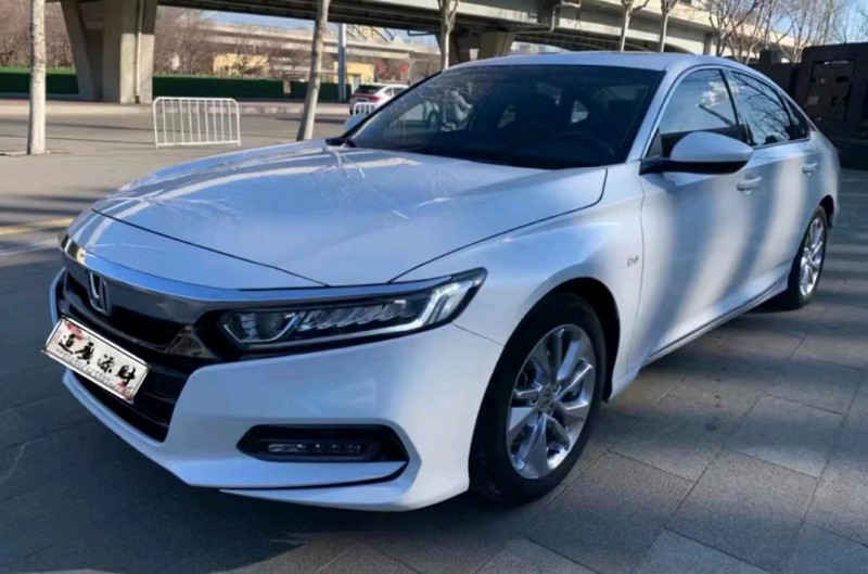 珠海19年本田雅阁2