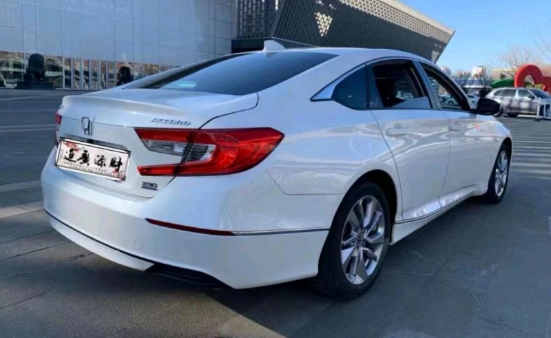 珠海19年本田雅阁6