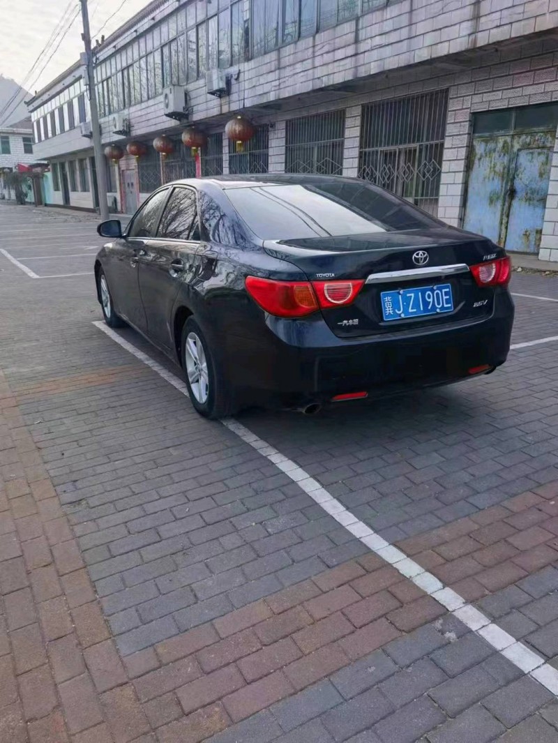 邯郸11年丰田锐志2