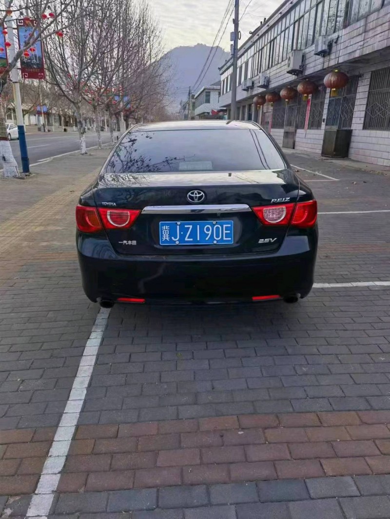 邯郸11年丰田锐志6