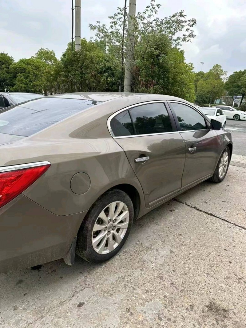 常州14年别克君越2