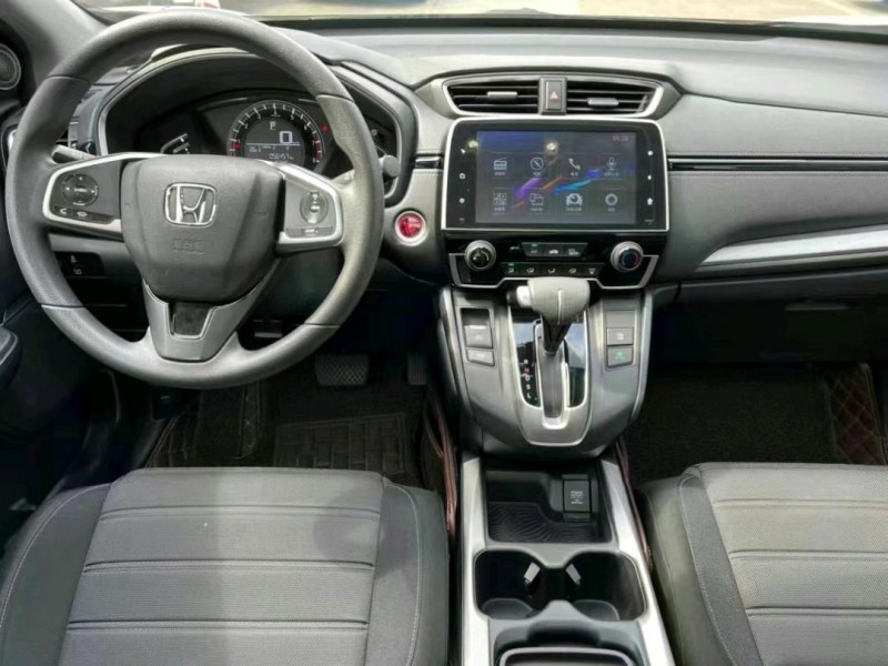 中山18年本田CRV8