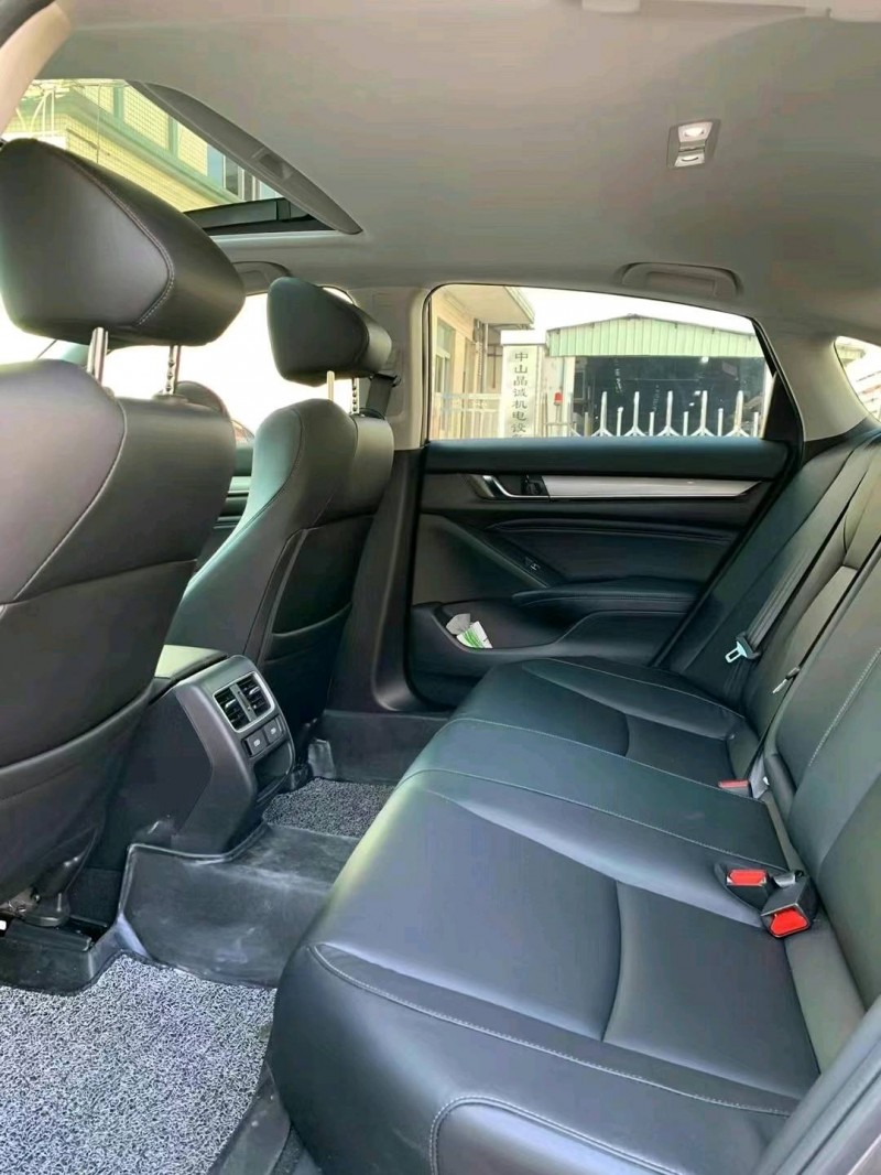 中山22年本田雅阁7