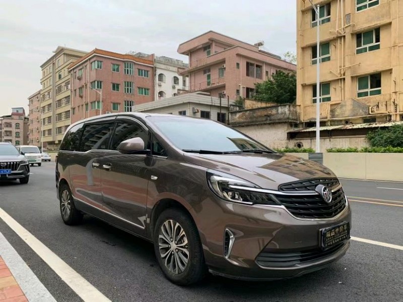 东莞21年别克GL83