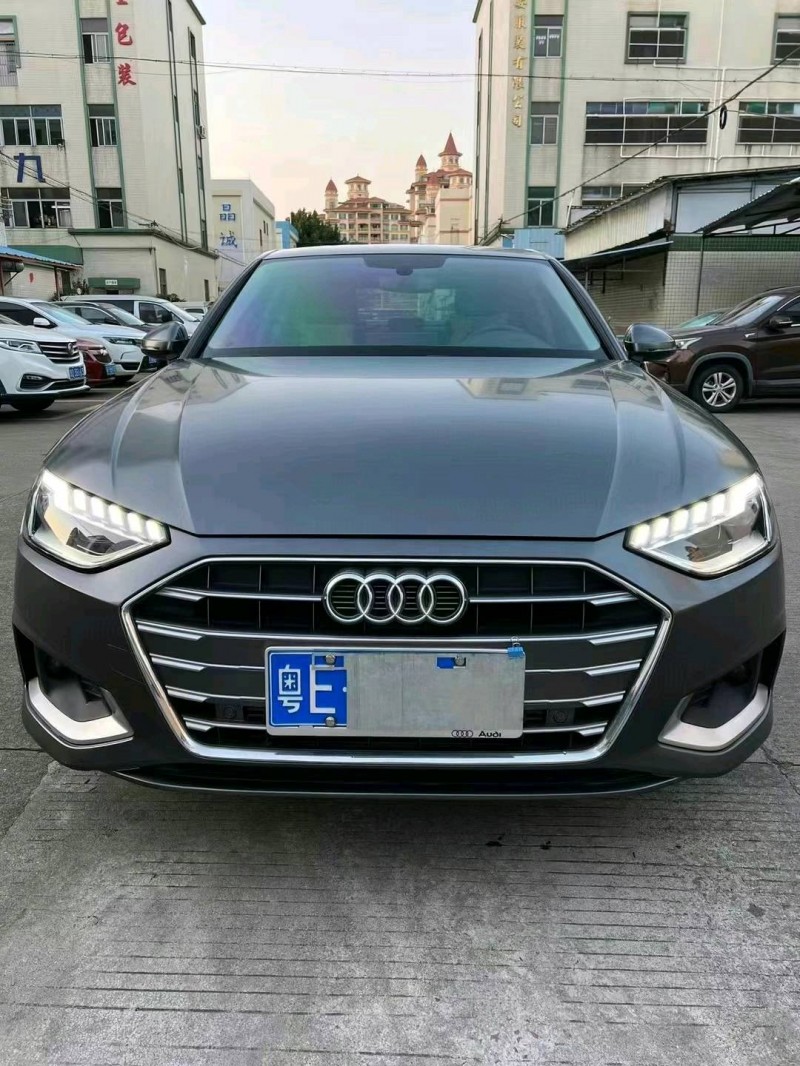 中山21年奥迪A4L1