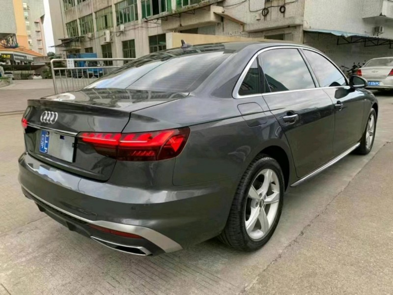 中山21年奥迪A4L5