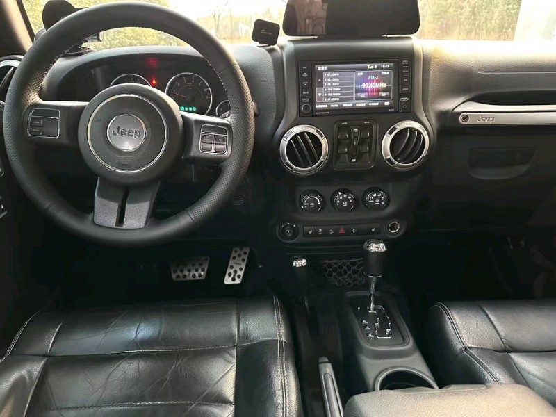 枣庄13年Jeep牧马人3