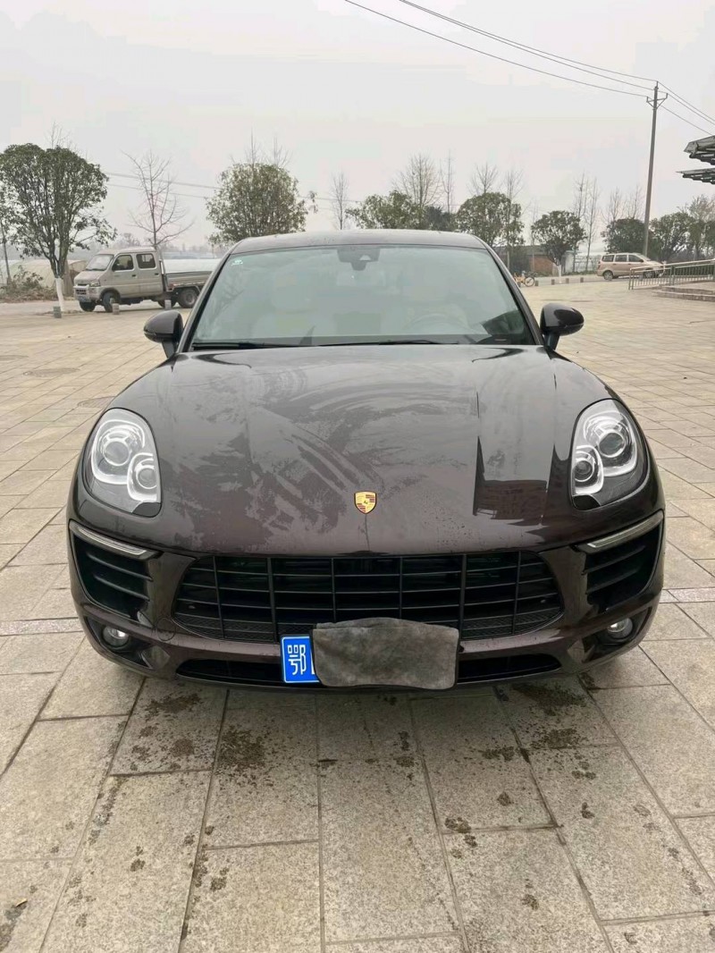 宜昌16年保时捷Macan1