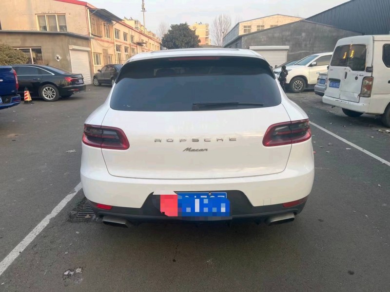济南15年保时捷Macan4