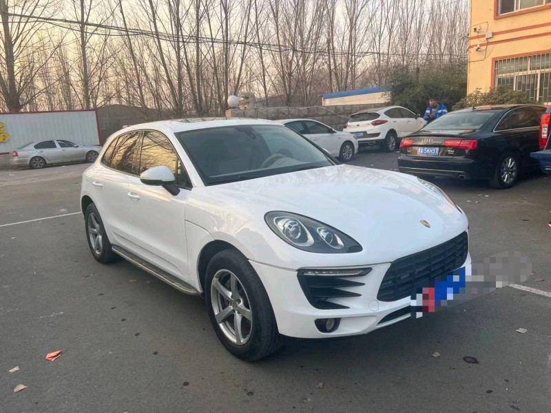 济南15年保时捷Macan3
