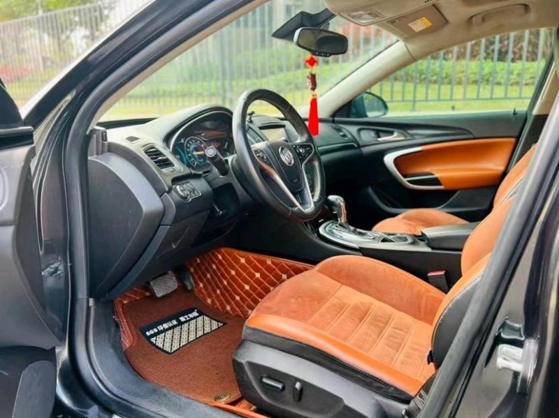 东莞16年别克君威4