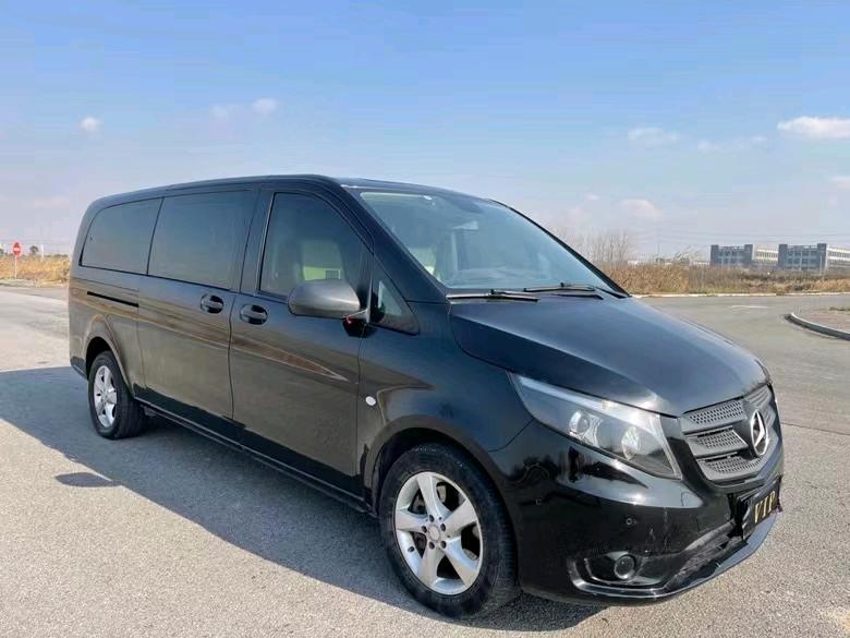 盐城17年奔驰威霆2