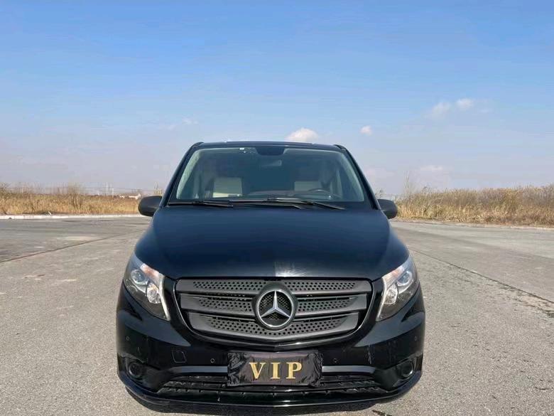 盐城17年奔驰威霆1