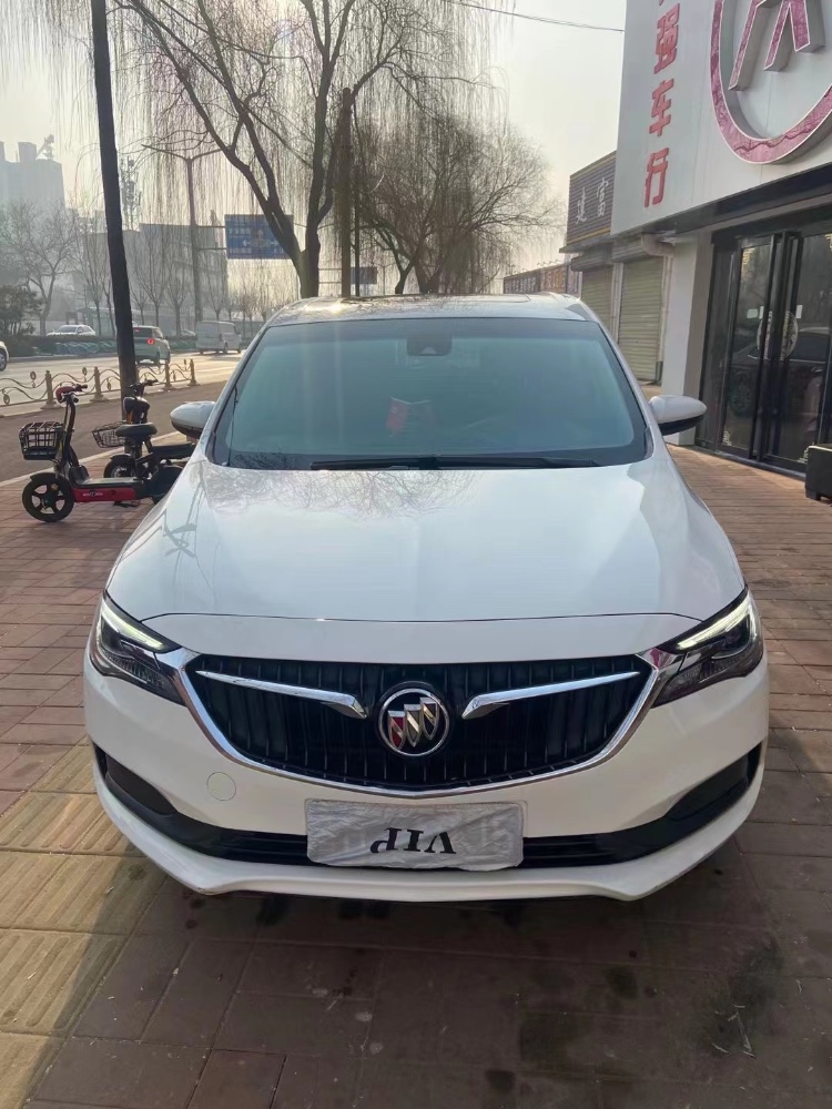 太原18年別克GL61