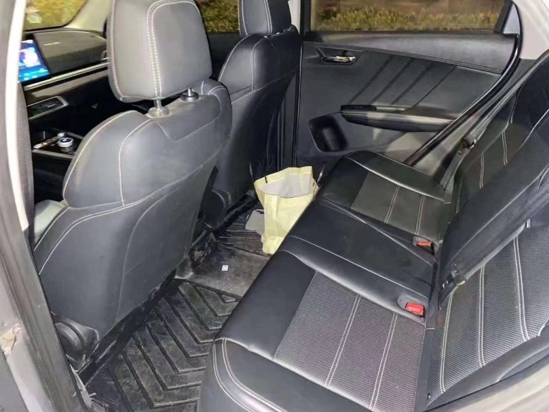 青岛22年比亚迪E25