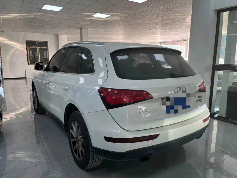 嘉兴13年奥迪Q56