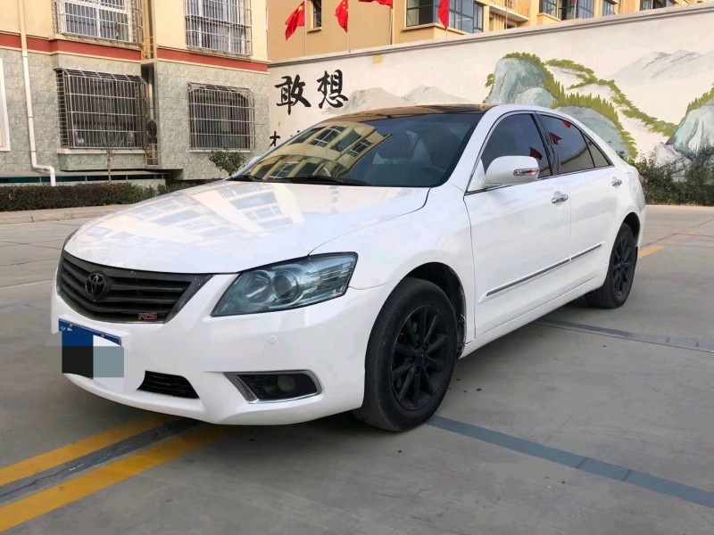 保定12年丰田凯美瑞2