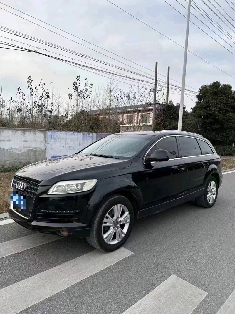 宿遷09年奧迪Q78