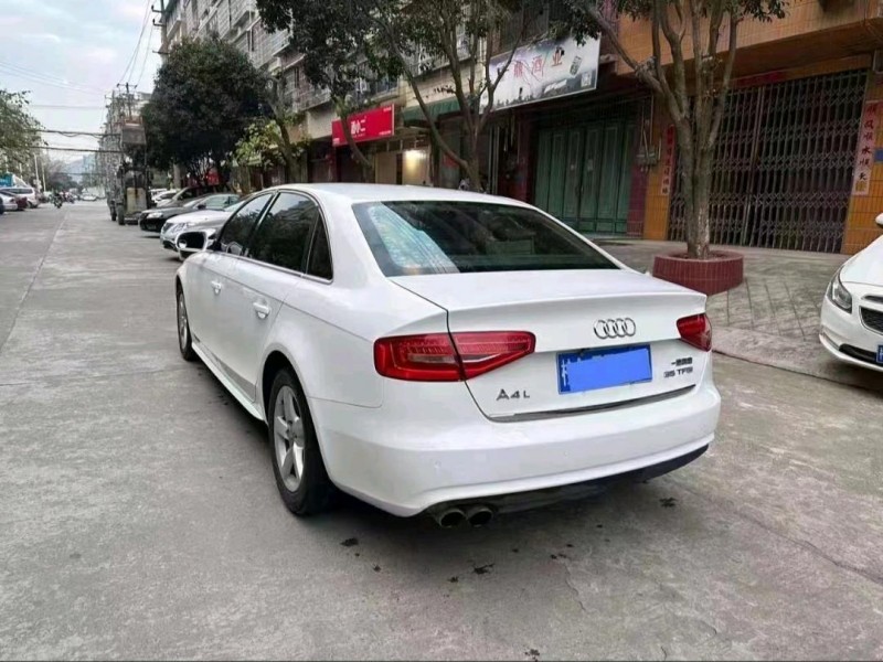 梧州15年奥迪A4L2
