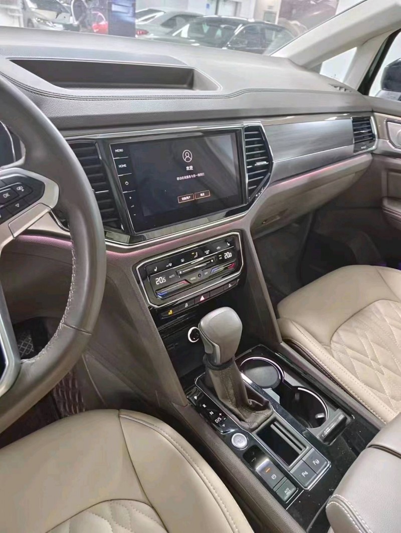 宜昌21年大众威然1