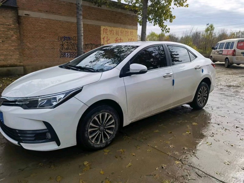 保定19年丰田卡罗拉2