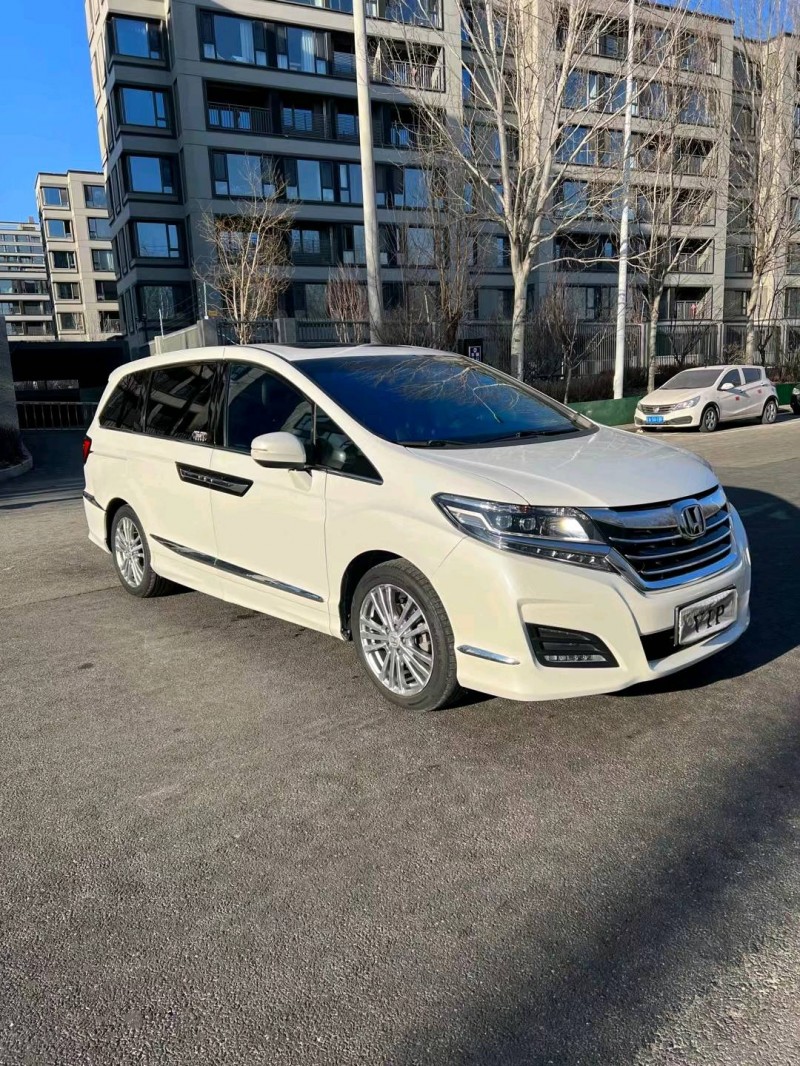 沈阳18年本田艾力绅3
