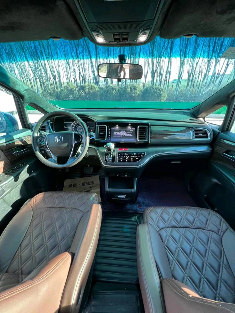 沈阳18年本田艾力绅4